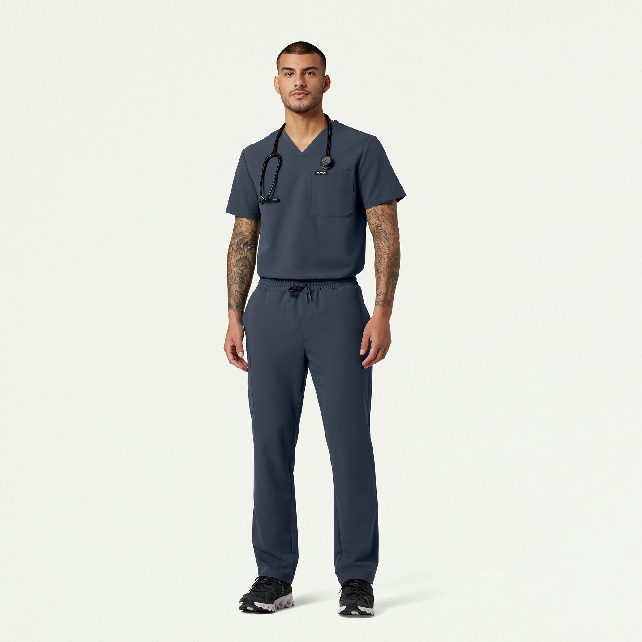 Holmes Everyday 1-Pocket Scrub Top - Carbon Gray - MEN'S TOPS - Jaanuu