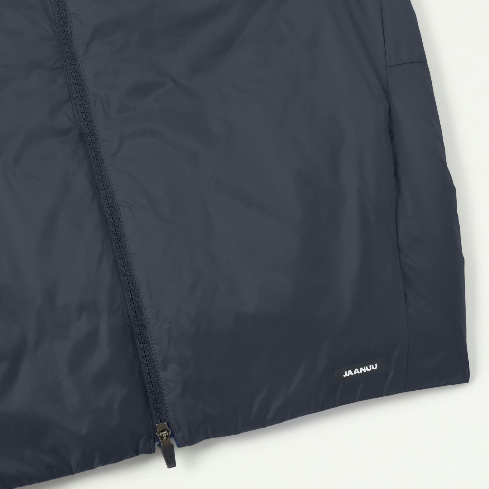Phantom Insulated Vest - Carbon Gray - MEN'S JACKETS - Jaanuu