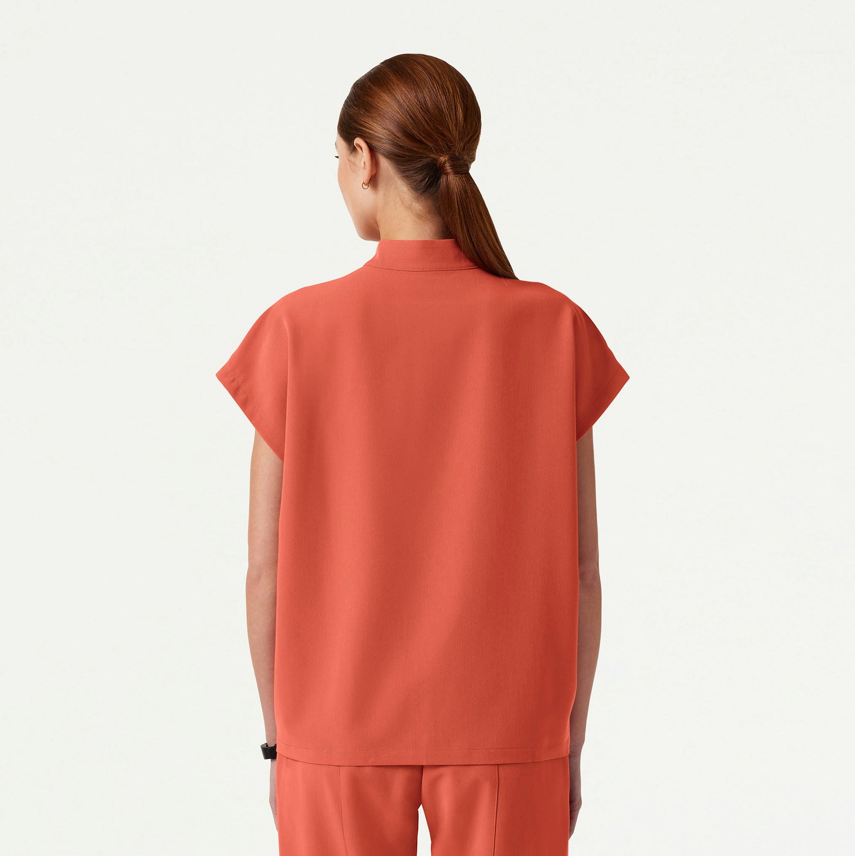 Aris Oversized 2-Pocket Scrub Top - Terra - WOMEN'S TOPS - Jaanuu