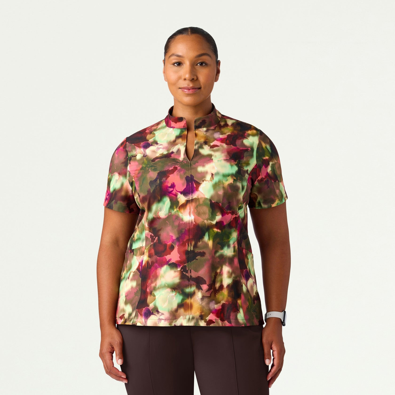Aria Fit & Flare Mock-Neck Scrub Top - Floral Haze - WOMEN'S TOPS - Jaanuu
