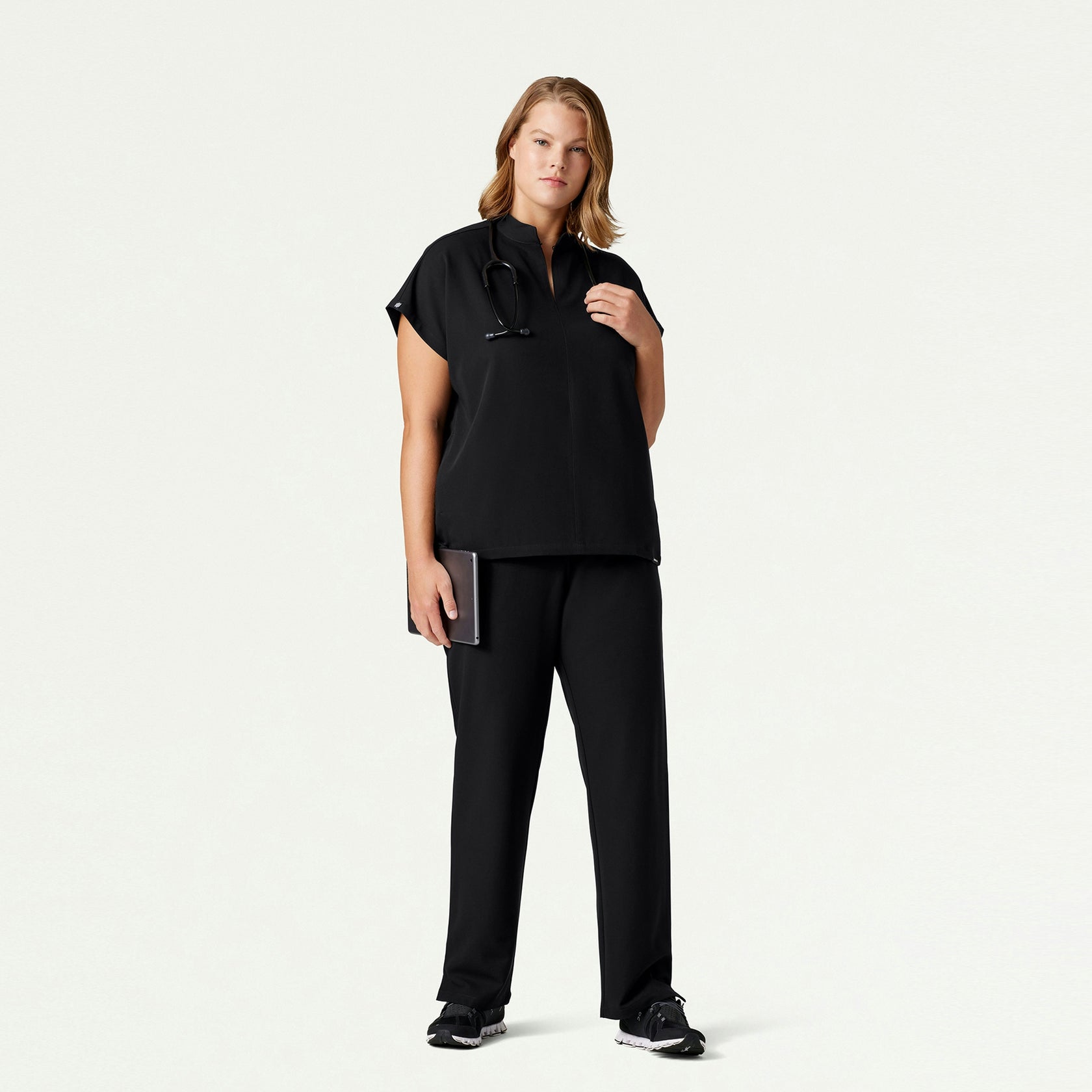 Aris Oversized 2-Pocket Scrub Top - Black - WOMEN'S TOPS - Jaanuu