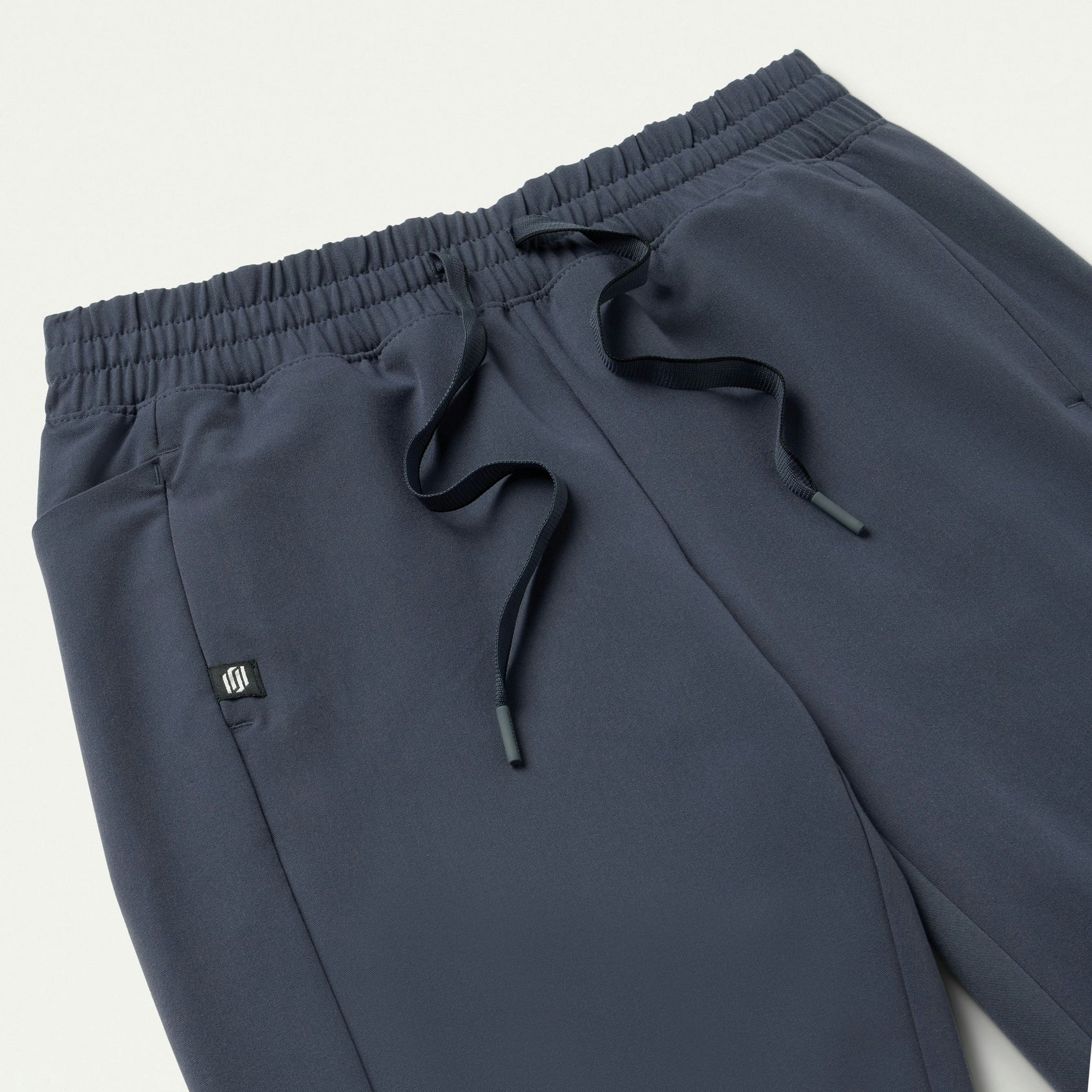 Effie Slim 6-Pocket Scrub Pant - Carbon Gray - WOMEN'S PANTS - Jaanuu