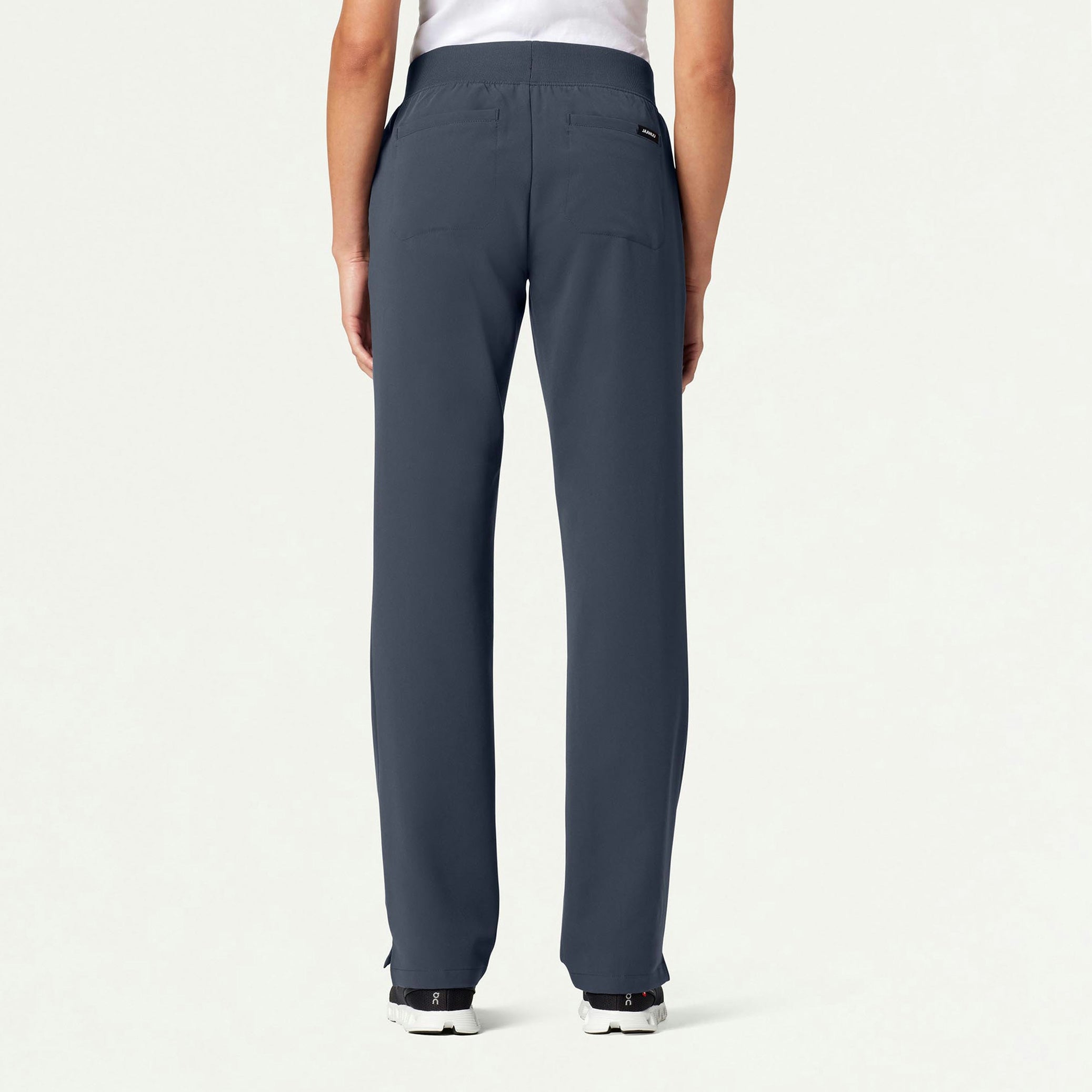 The Ava Fleece Scrub Set - Carbon Gray