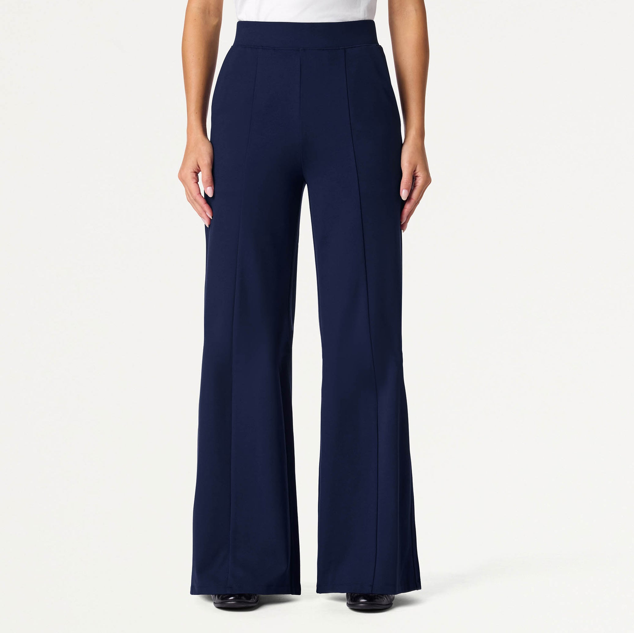 Josie Wide-Leg Scrub Pant - Midnight Navy – JAANUU