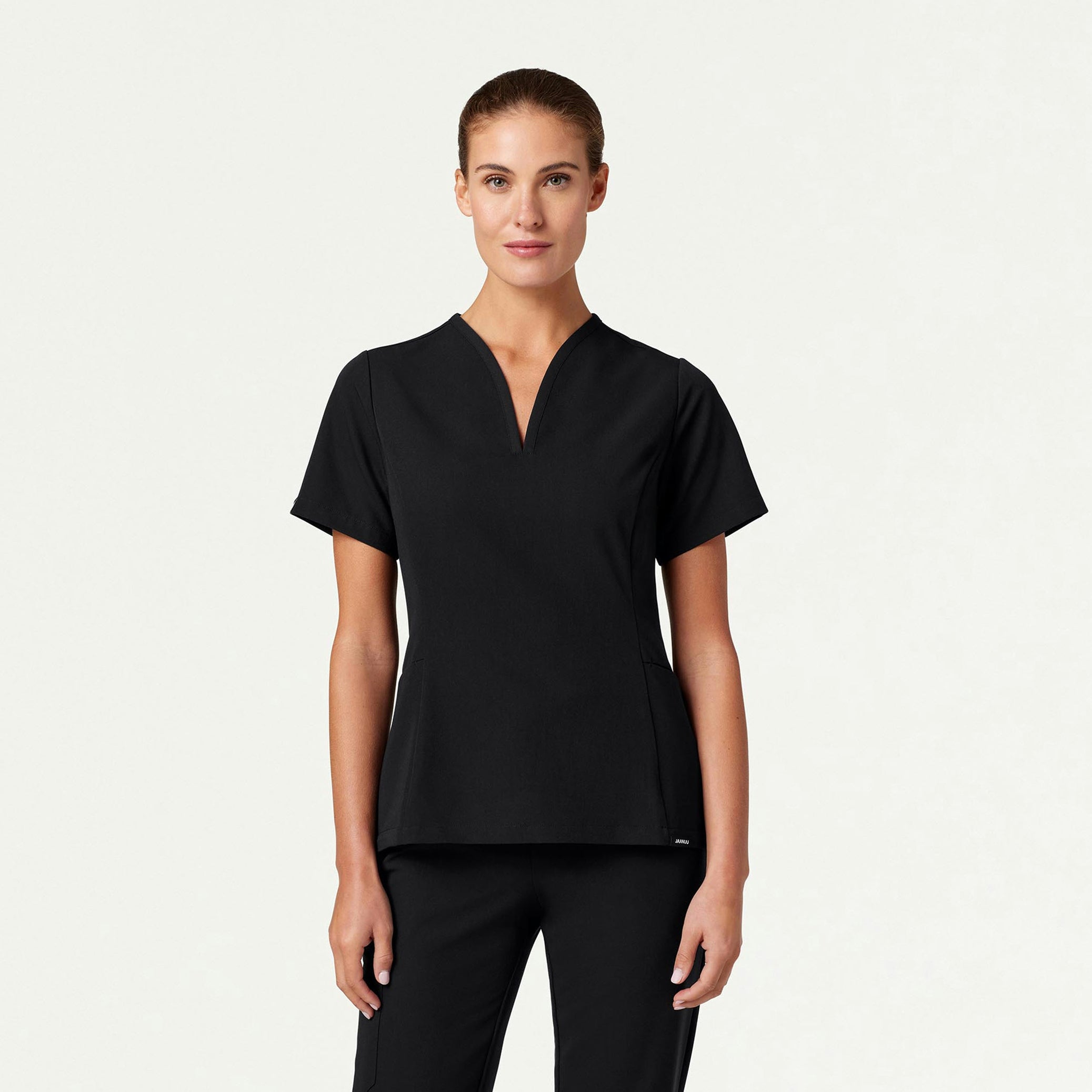 The Mendel Essential Scrub Set - Black - 1