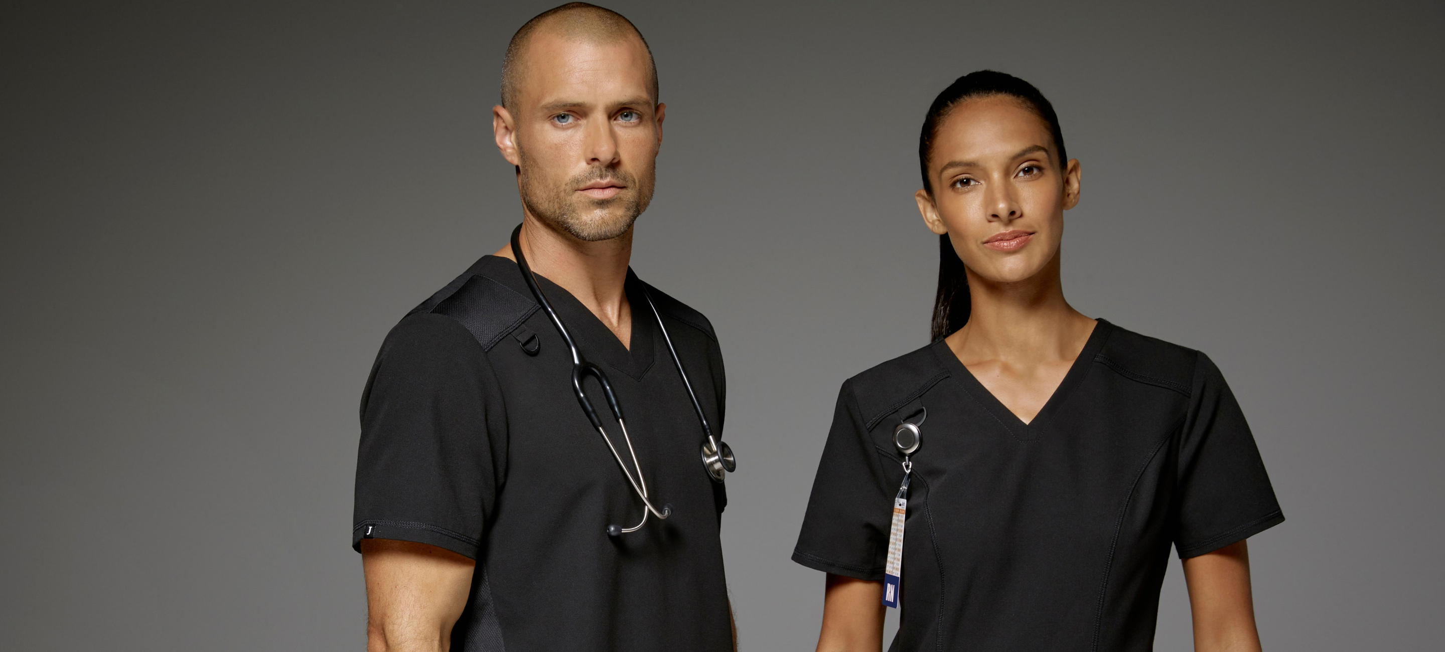 Medical Scrubs: What Are They, Who Wears Them and Why?