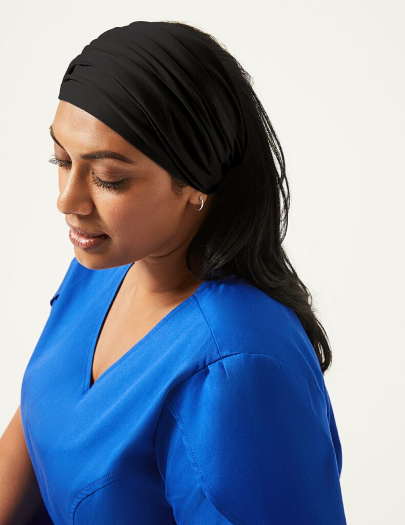 nurse-wearing-black-headband