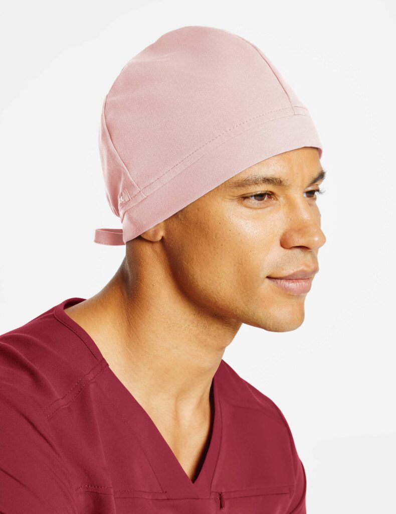 nurse-using-dark-pink-scrab