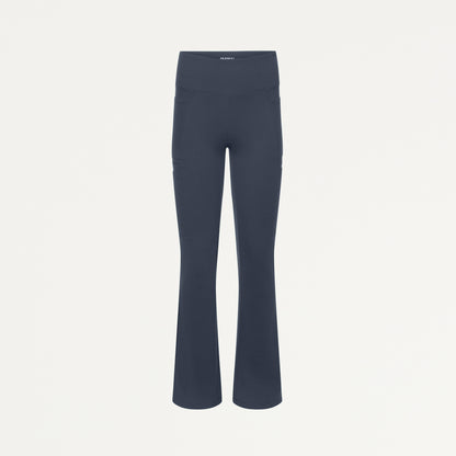 Mila ULTRAsoft Yoga Scrub Pant - Carbon Gray - WOMEN'S PANTS - Jaanuu