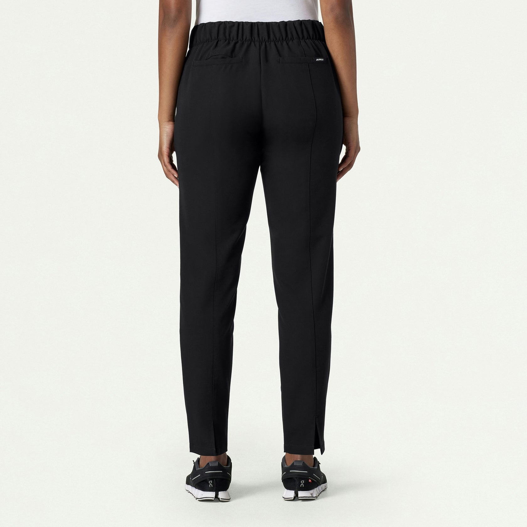Lio Tapered 5-Pocket Scrub Pant - Black - WOMEN'S PANTS - Jaanuu
