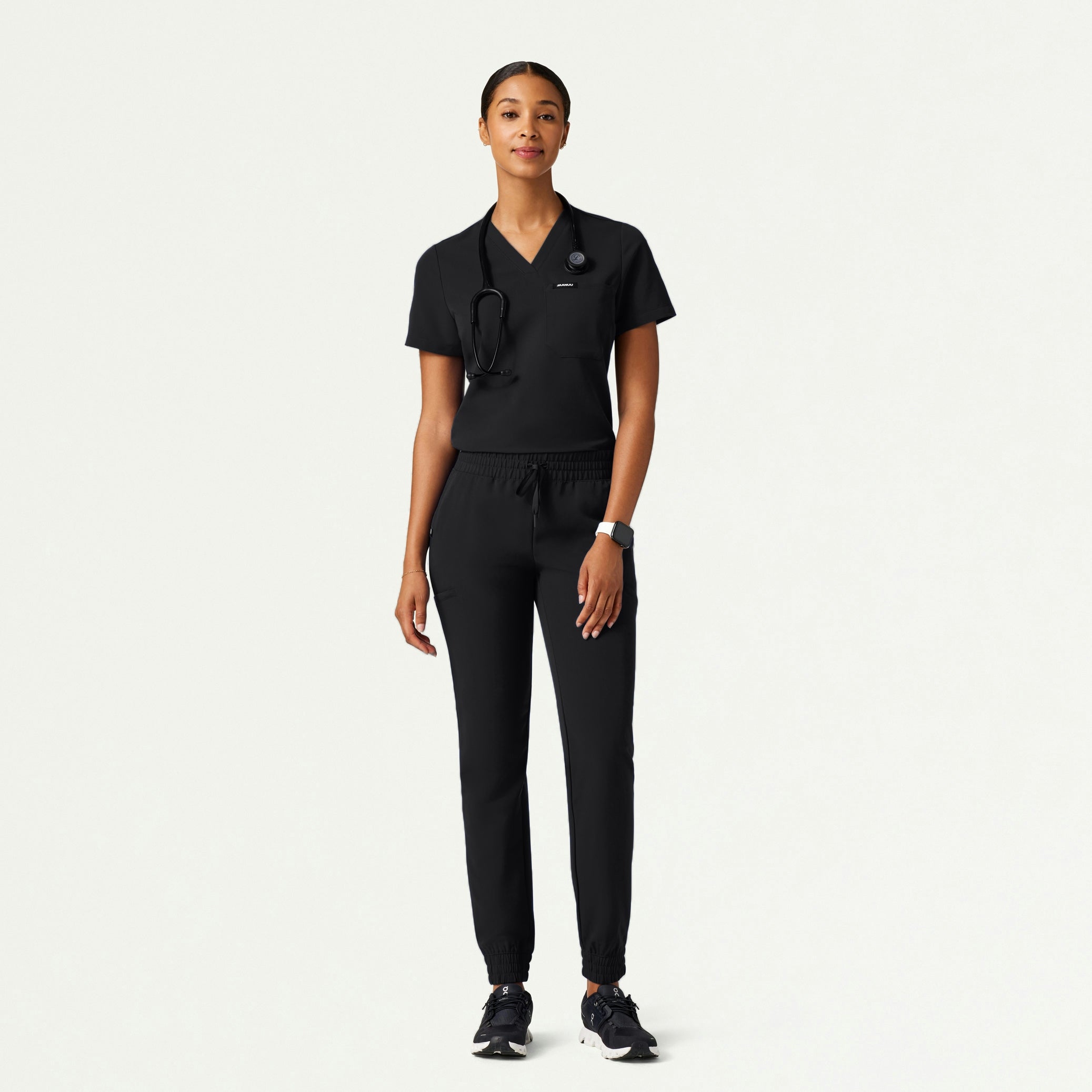 The Verda Essential Scrub Set - Black