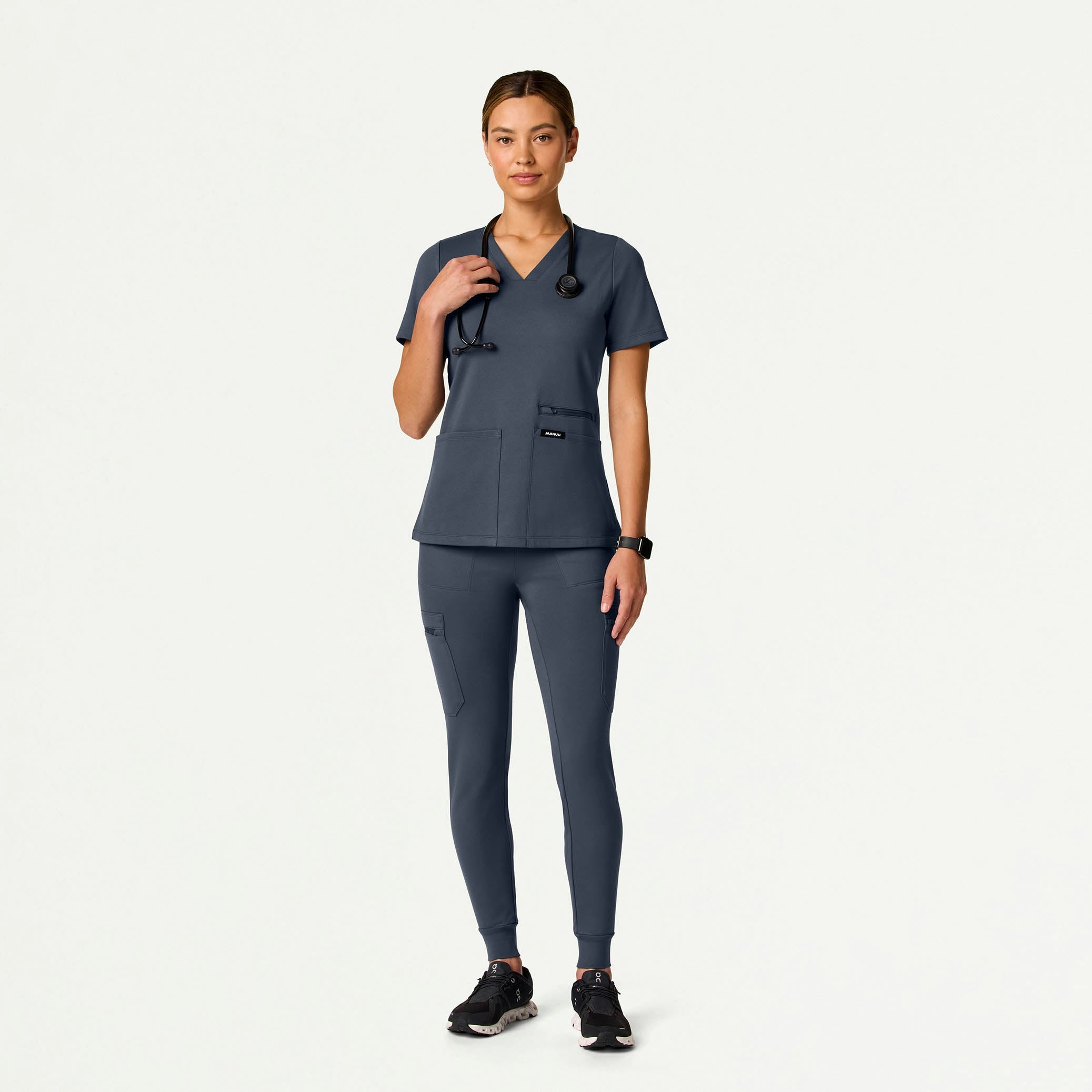 The Nesta Essential Scrub Set - Carbon Gray