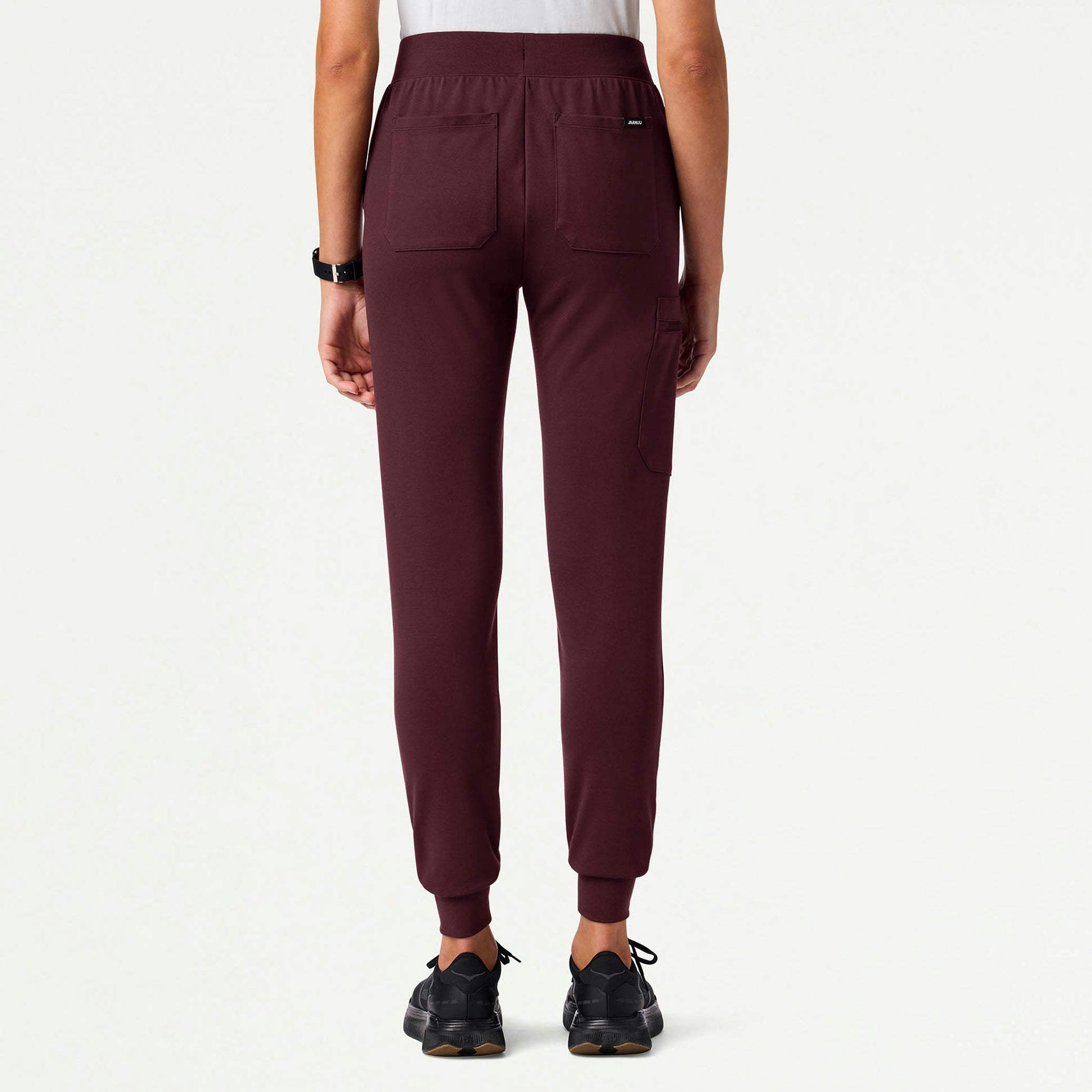 The Newland Essential Scrub Set - Redwood