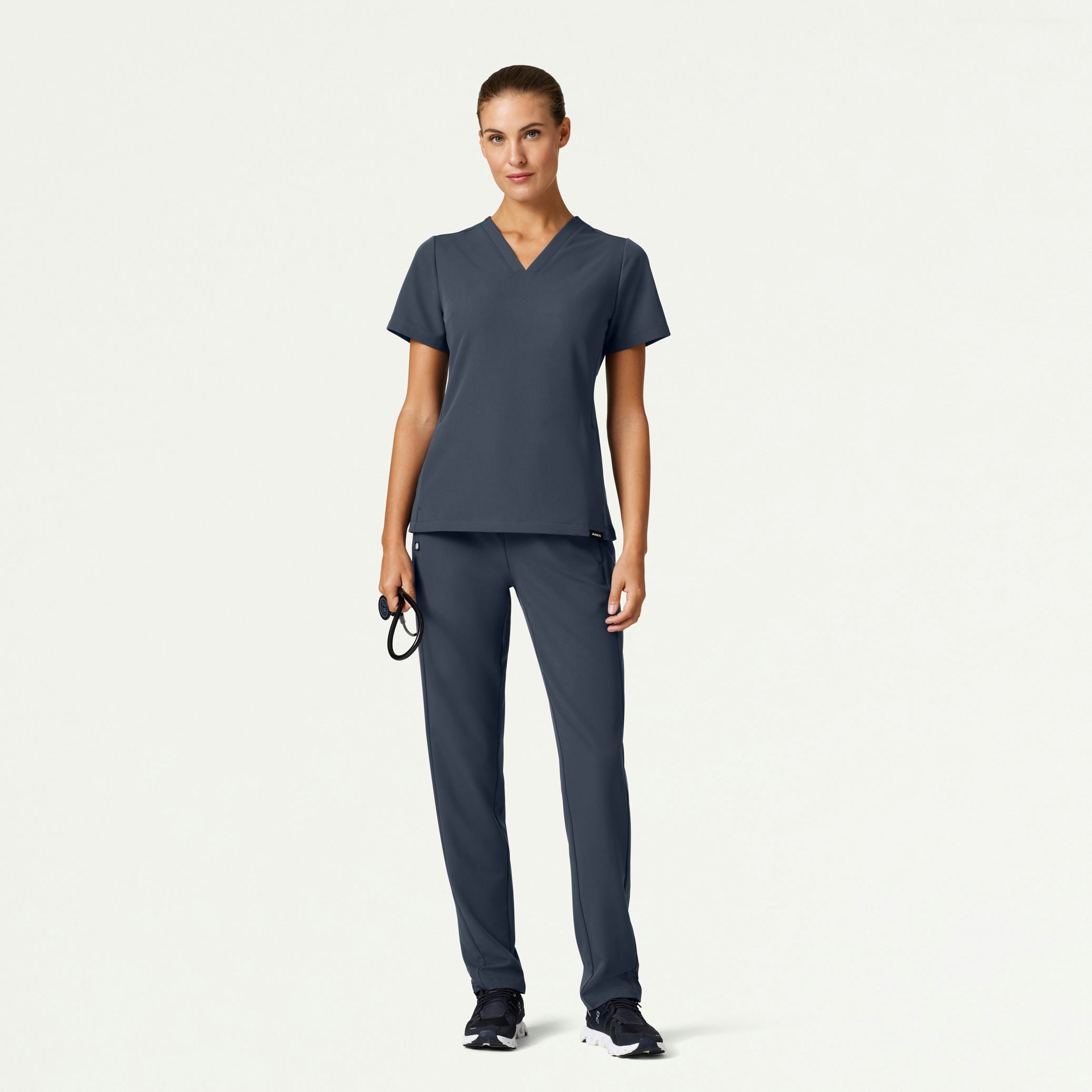 The Jensen Essential Scrub Set - Carbon Gray