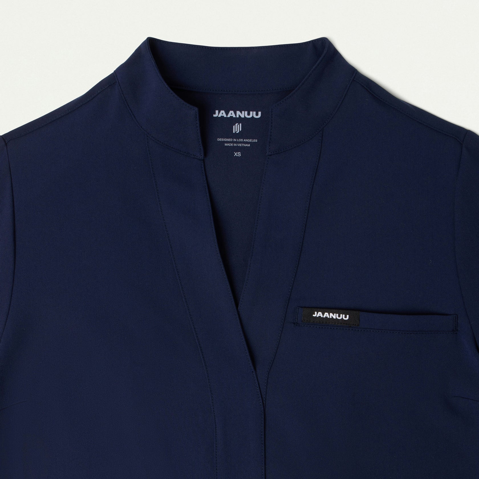 Serin Slim 1-Pocket Scrub Top - Midnight Navy - WOMEN'S TOPS - Jaanuu
