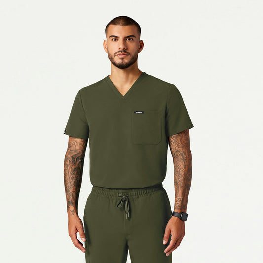 Holmes Everyday 1-Pocket Scrub Top - Olive - MEN'S TOPS - Jaanuu