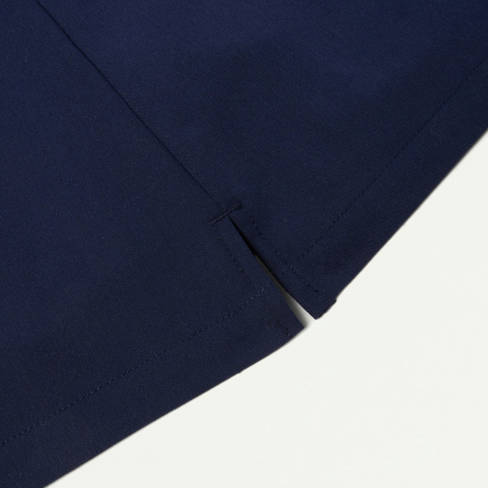 Serin Slim 1-Pocket Scrub Top - Midnight Navy - WOMEN'S TOPS - Jaanuu