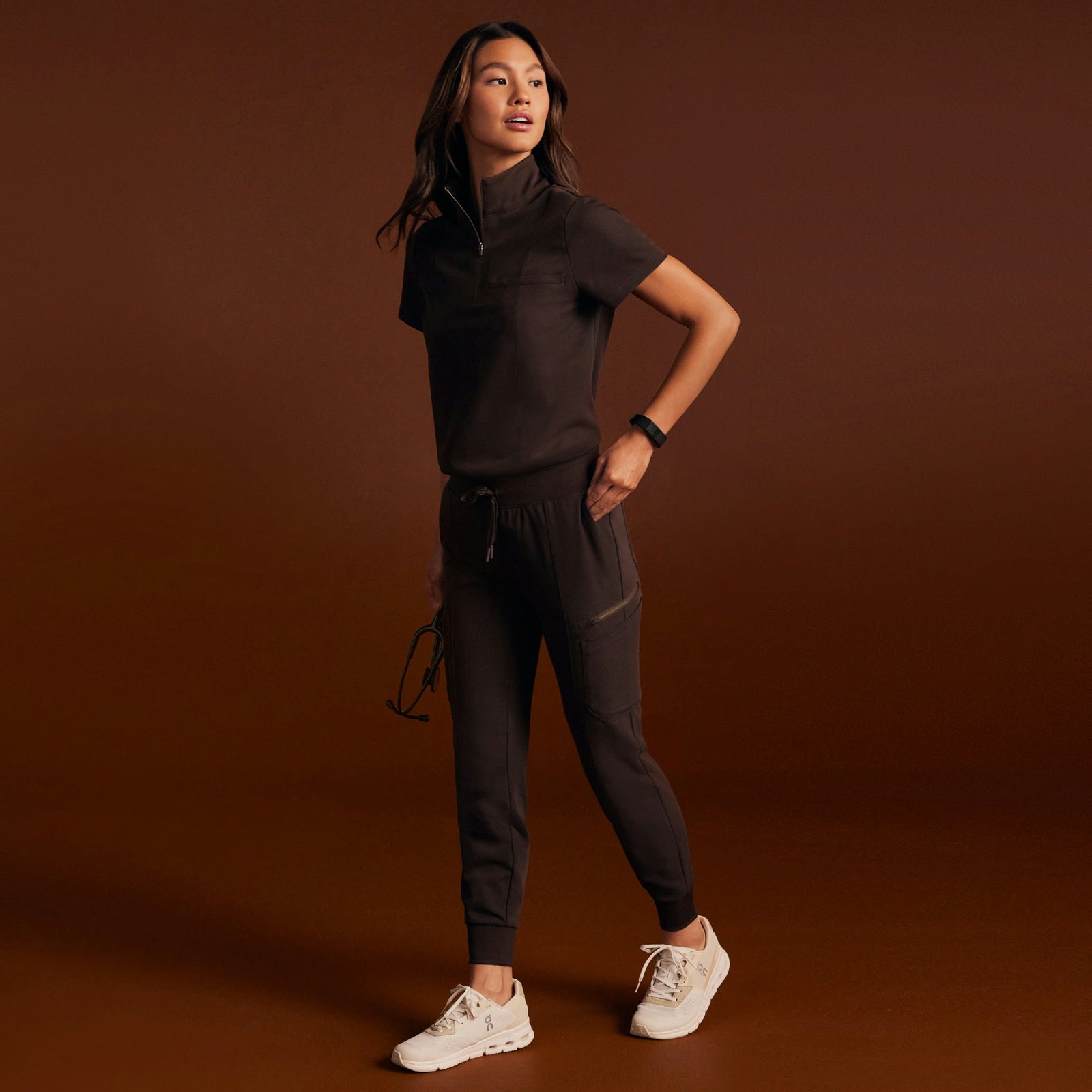 Liv Skinny 8-Pocket Scrub Jogger - Espresso