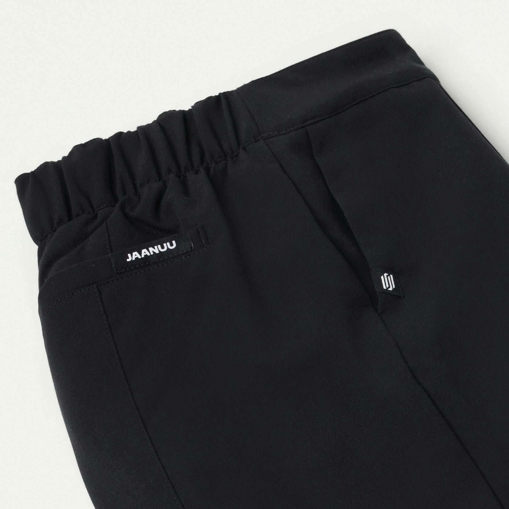 Lio Tapered 5-Pocket Scrub Pant - Black - WOMEN'S PANTS - Jaanuu