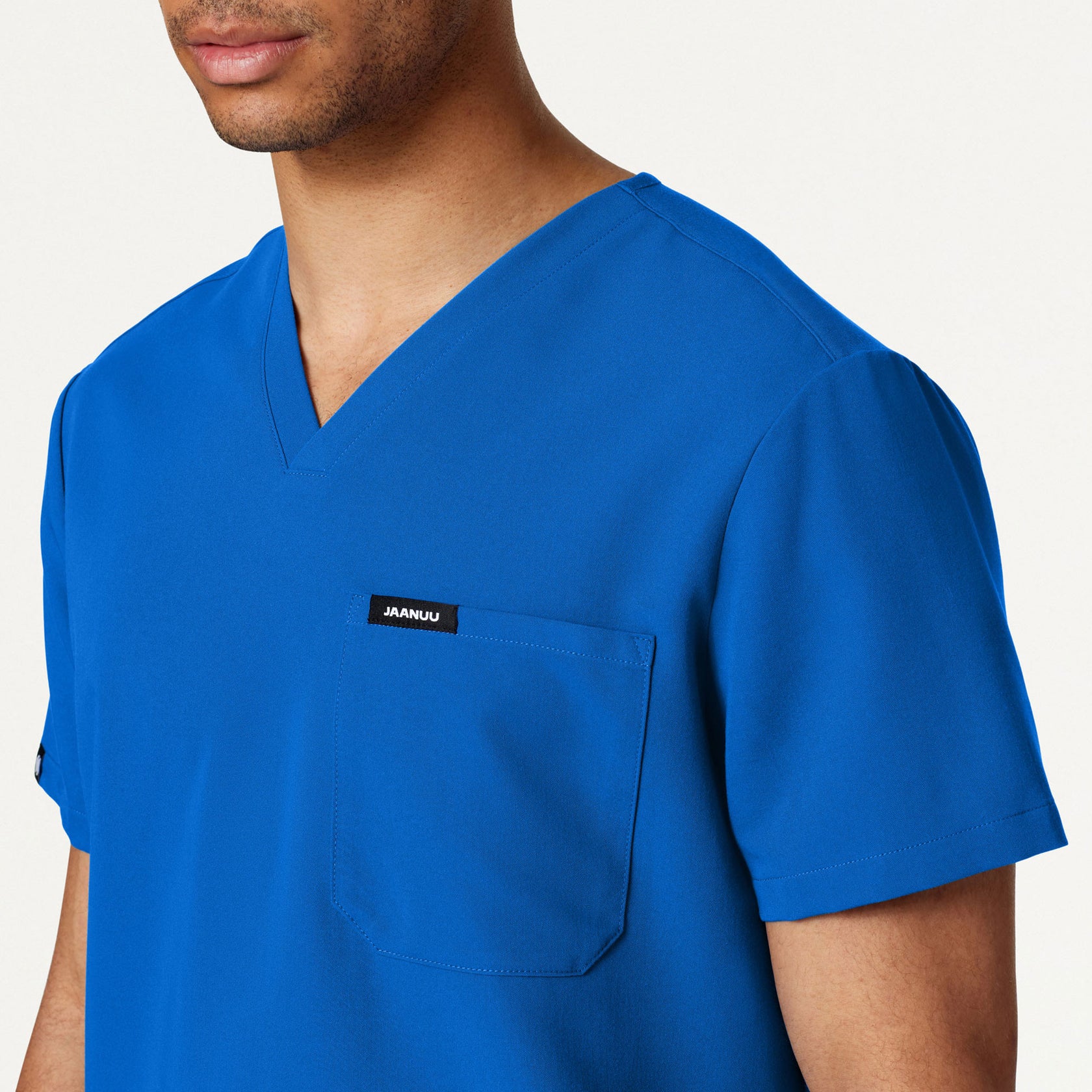 Holmes Everyday 1-Pocket Scrub Top - Royal Blue on-body detail