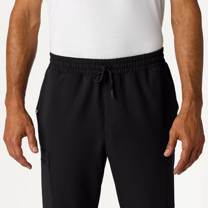 Osmo Slim 8-Pocket Scrub Jogger - Black on-body detail