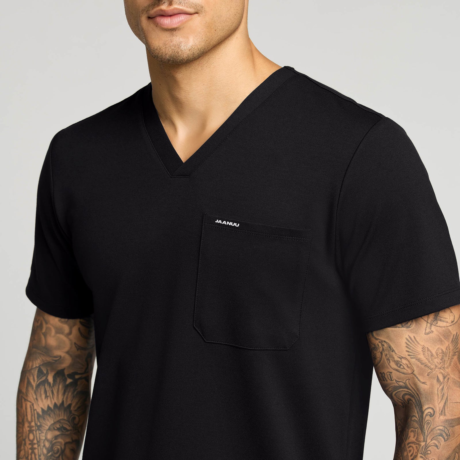 Asher Slim UltraSOFT™ Scrub Top - Black on-body detail