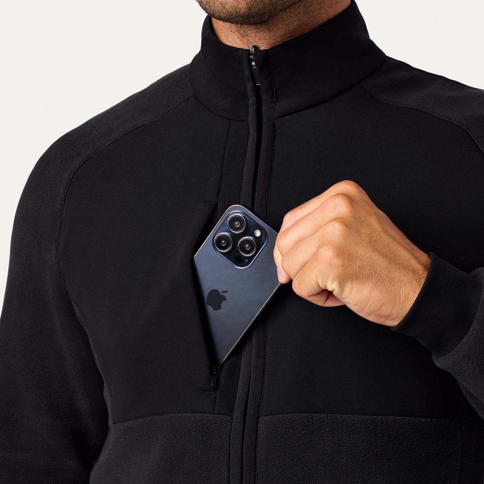 Cloud Hybrid Fleece Jacket - Black on-body detail