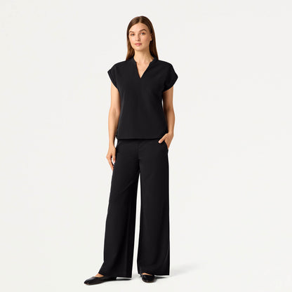 Shay Cap-Sleeve Scrub Top - Black