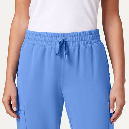 Neo Everyday Cargo Scrub Jogger - Ceil Blue on-body detail