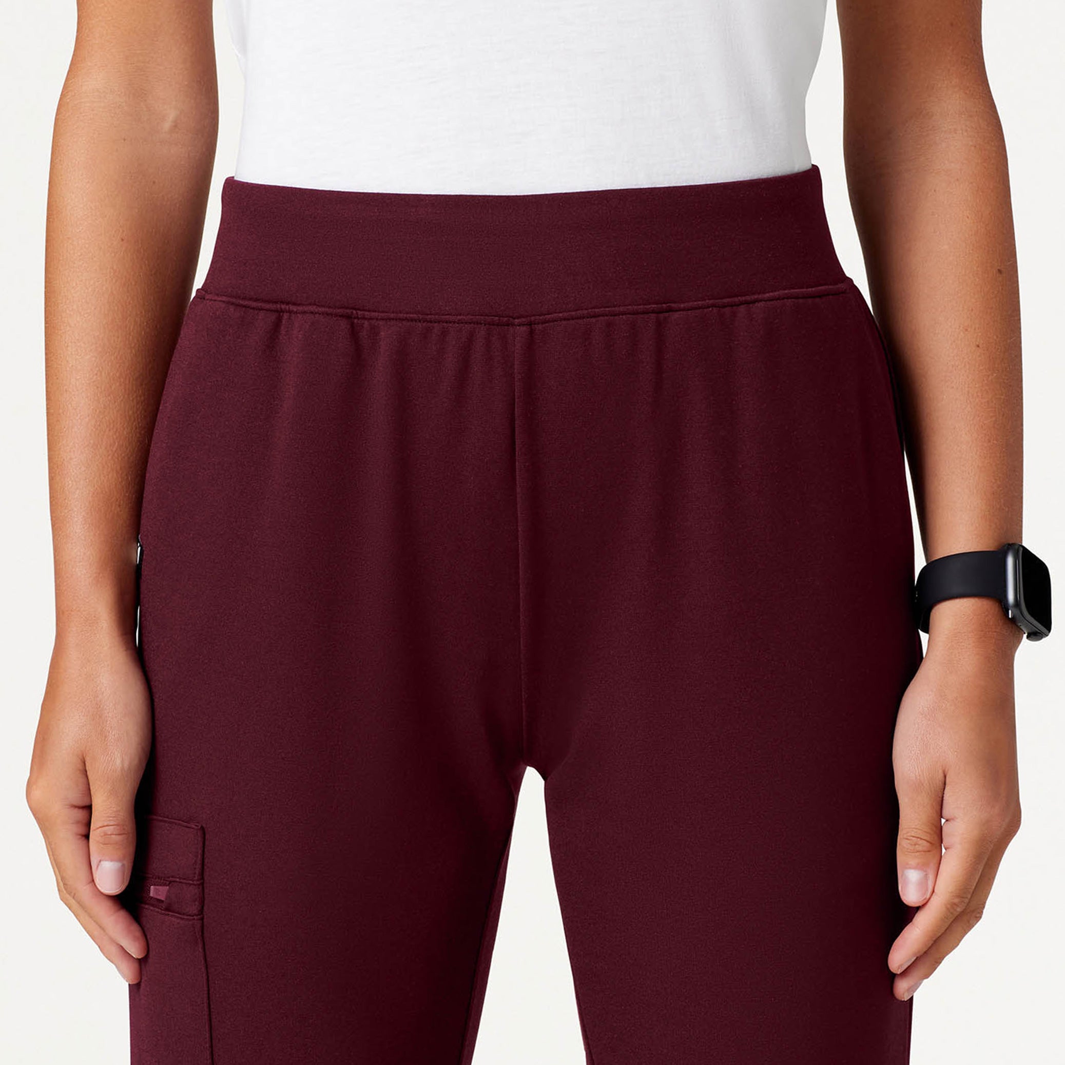 F_PDP_W40001_RUBI_JOGGER_SCRUB