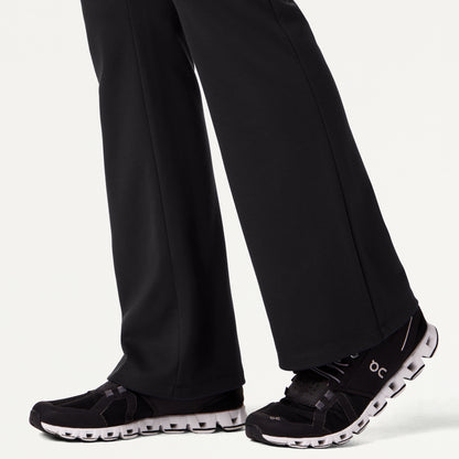 Perri UltraSOFT Yoga Scrub Pant - Black