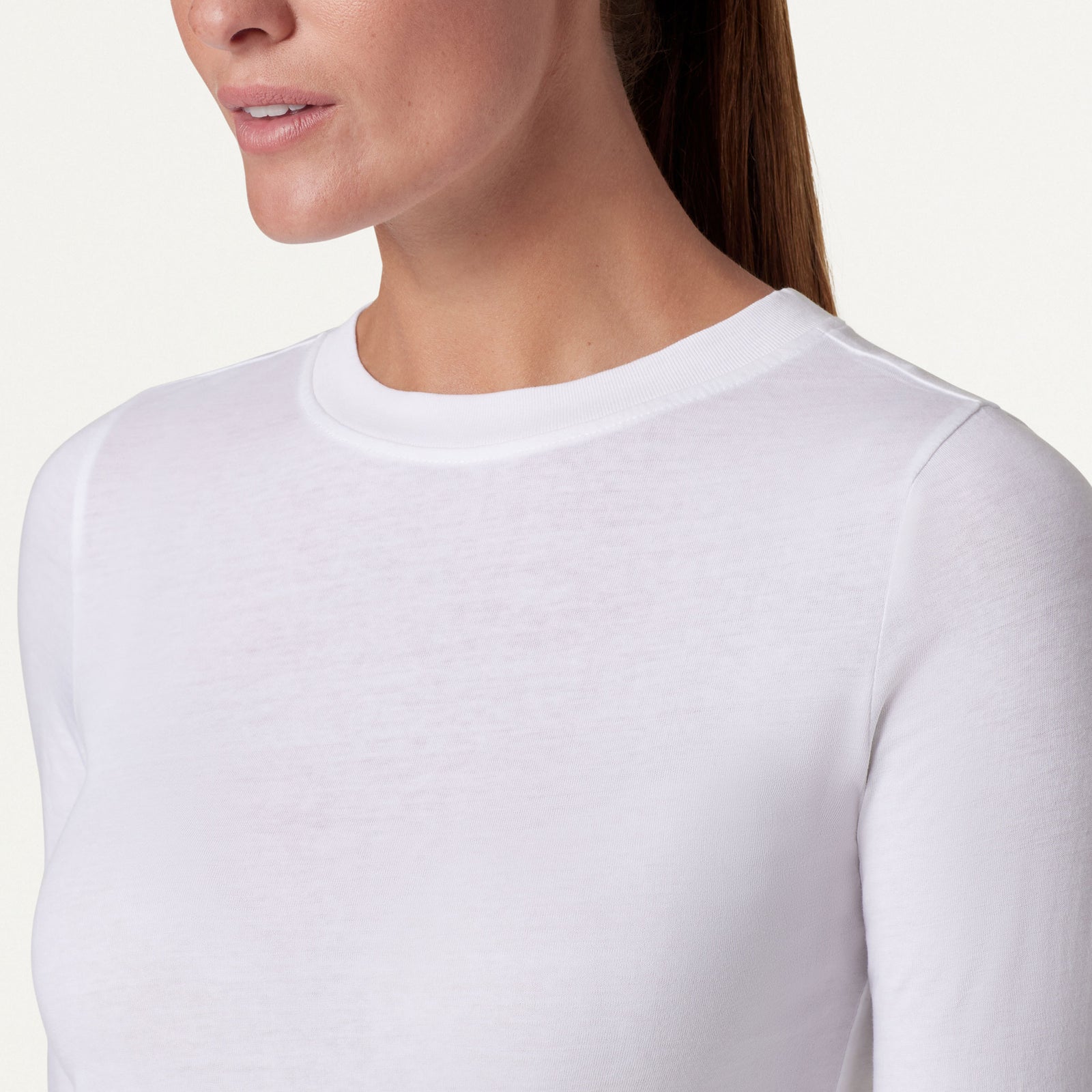 Regenˣ Cotton Underscrub - White on-body detail