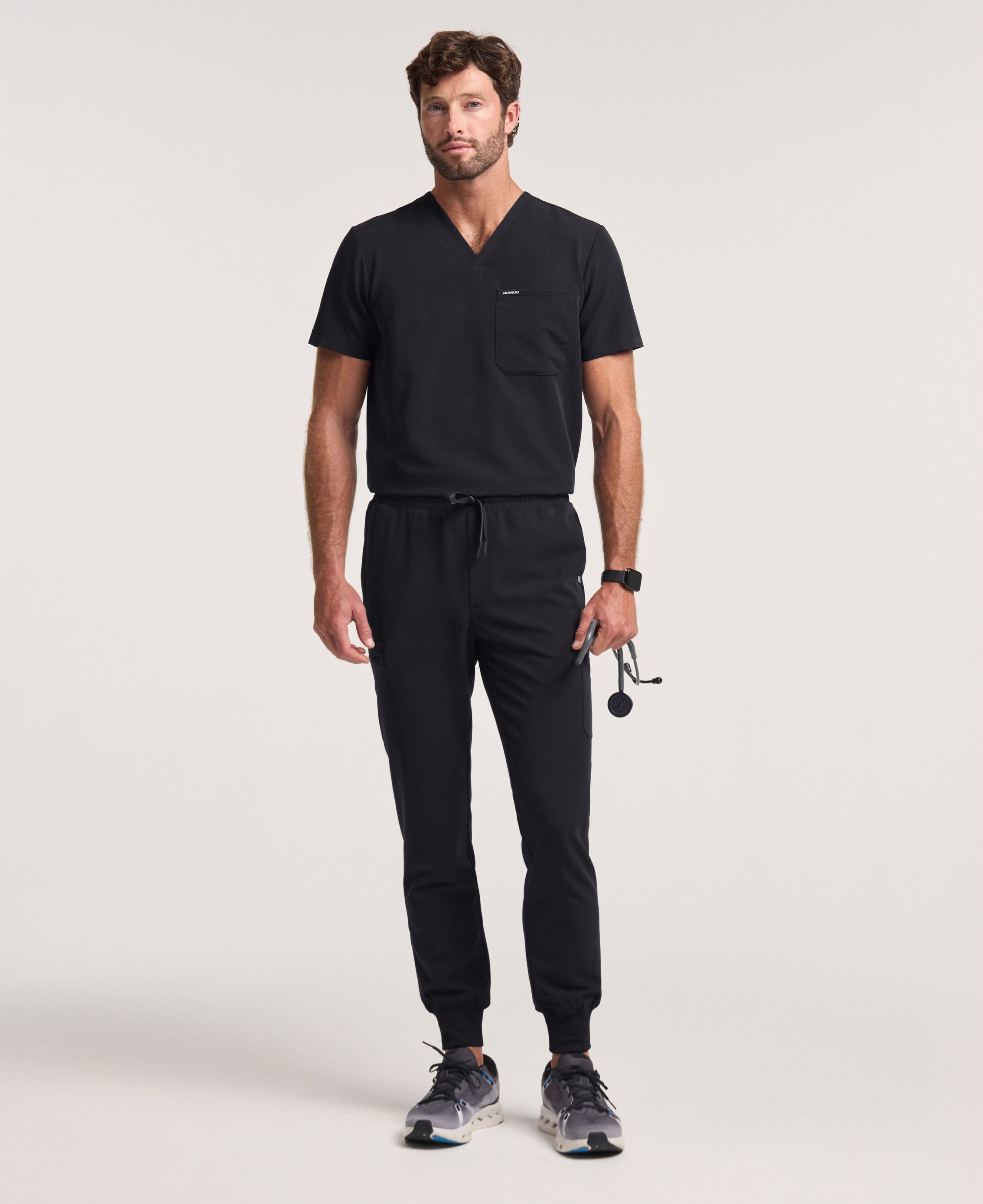 Jaanuu Osmo Slim 8-Pocket Scrub Jogger in Black, product photo 4 of 6