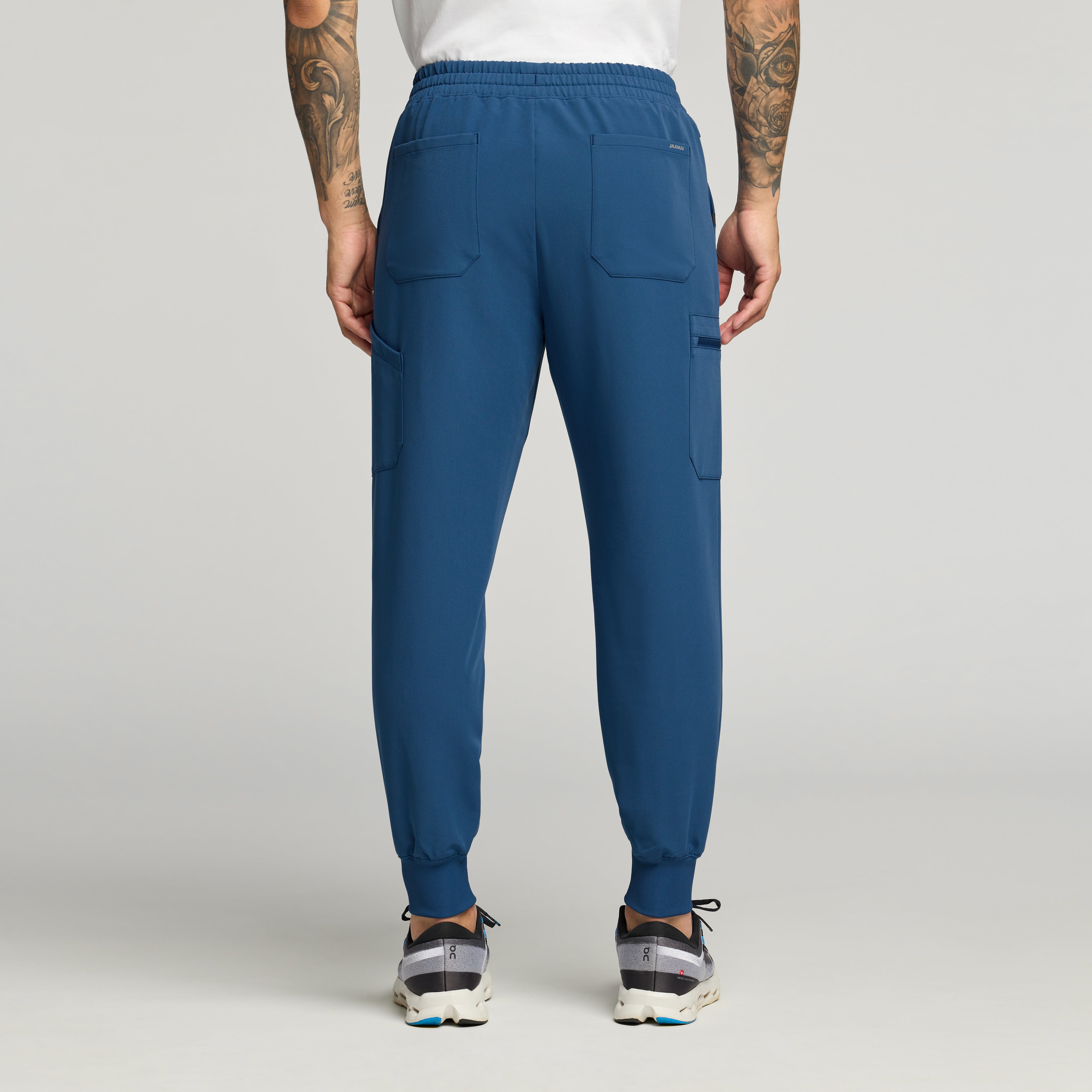 The 11-Pocket Scrub Set - Ocean