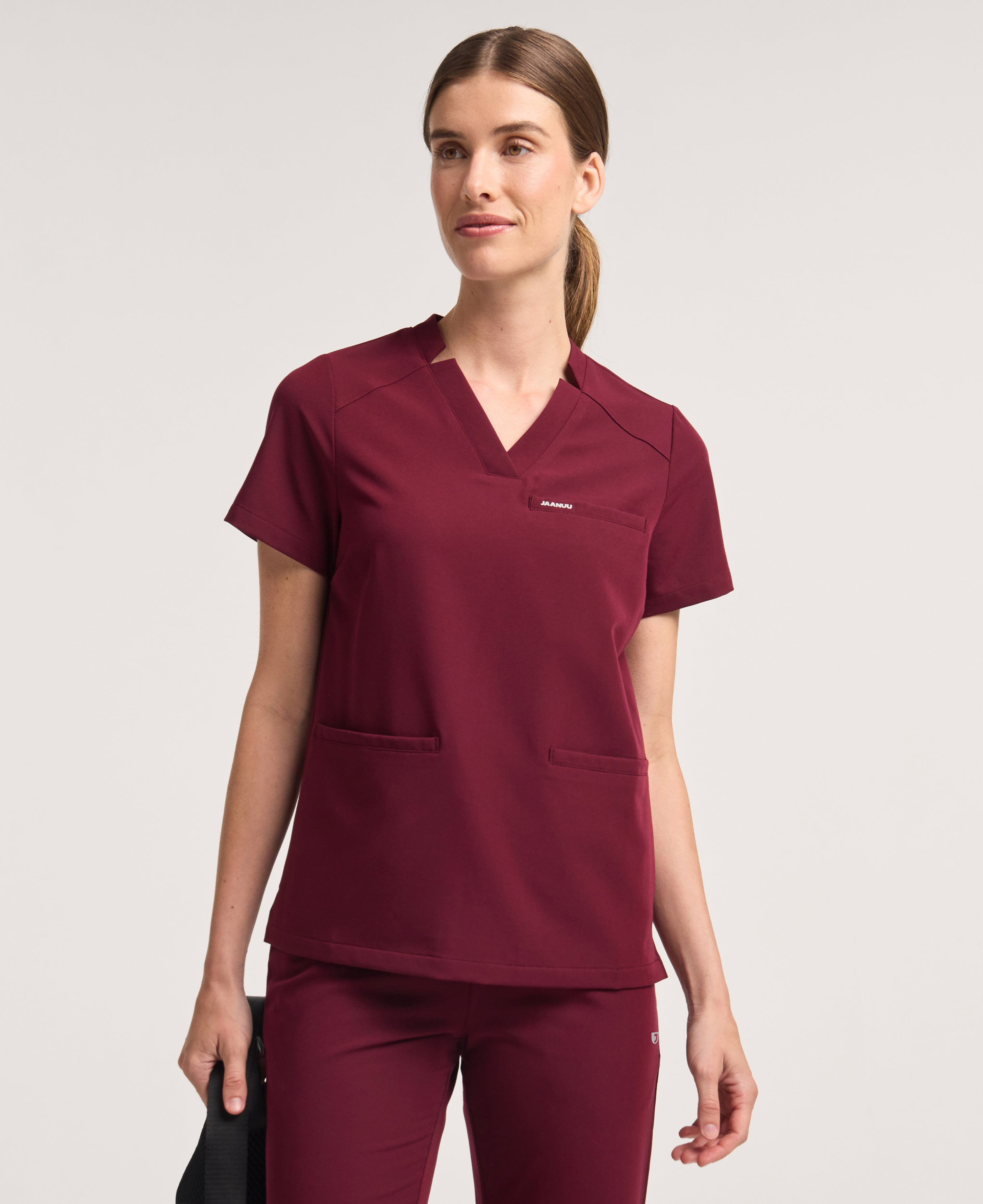 The Classic Notch Scrub Set - Burgundy