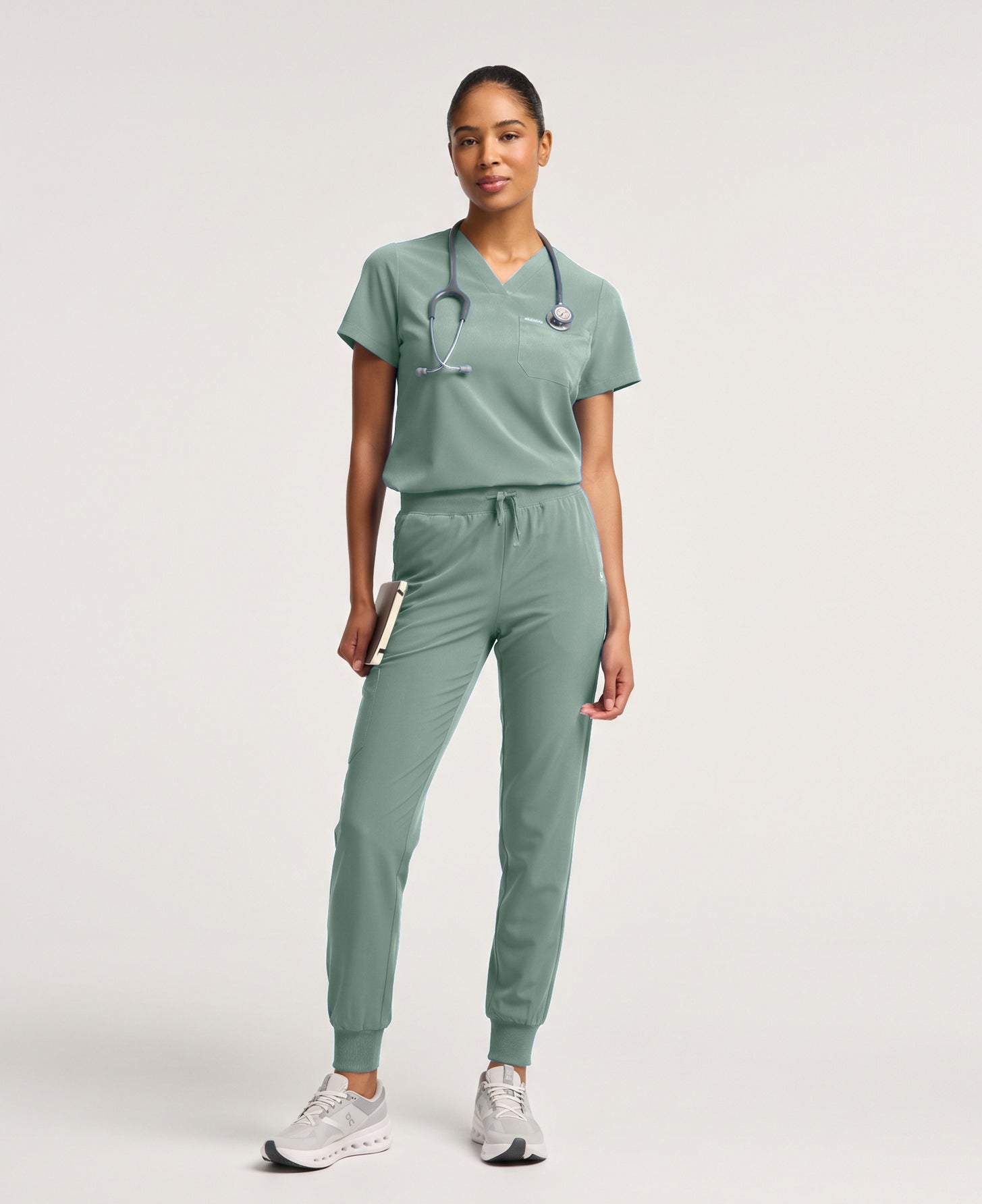 Harlow Slim 1-Pocket Scrub Top - Sage