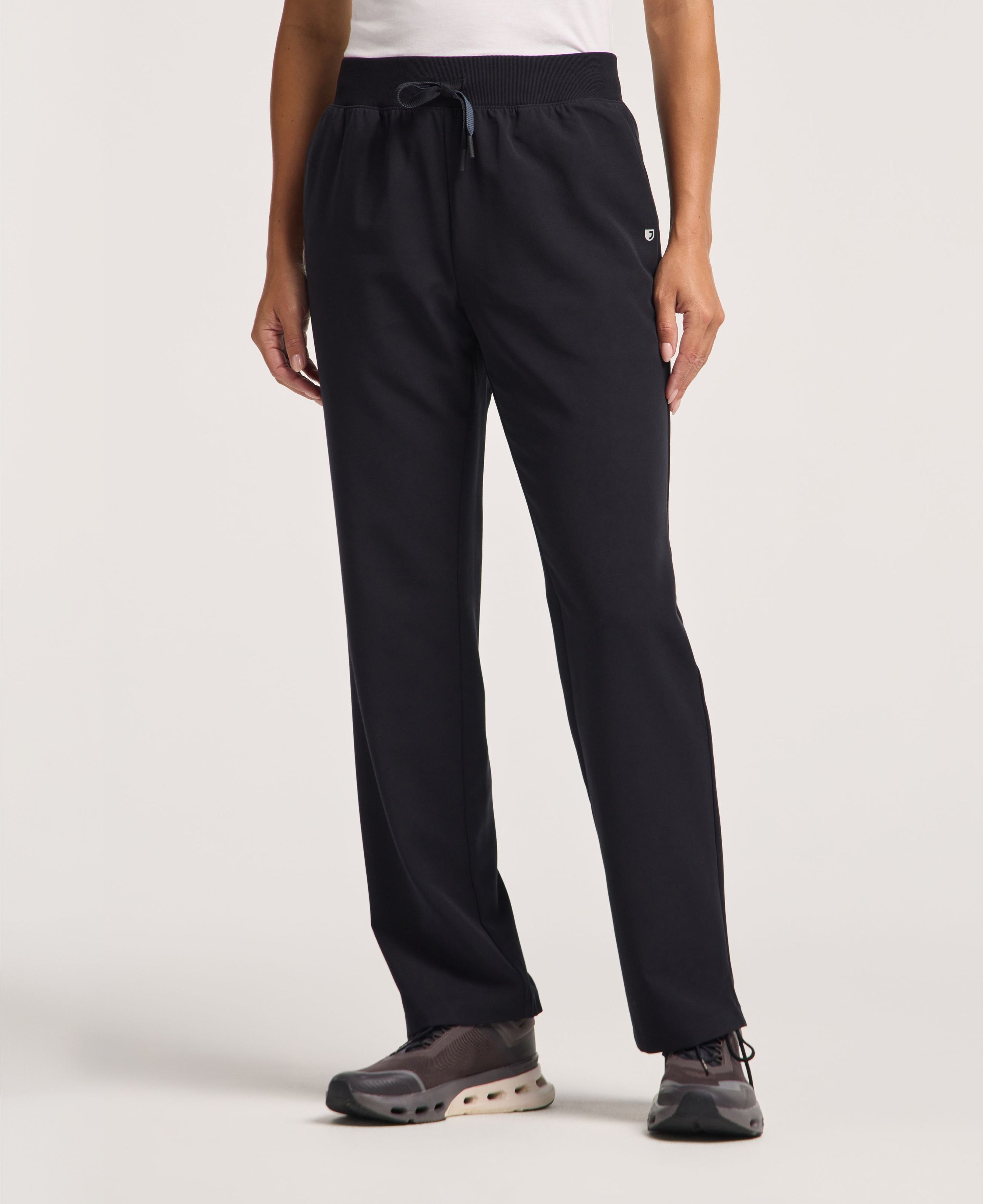 Jaanuu Xenos Knit-Waist Scrub Pant in Black, product photo 1 of 6