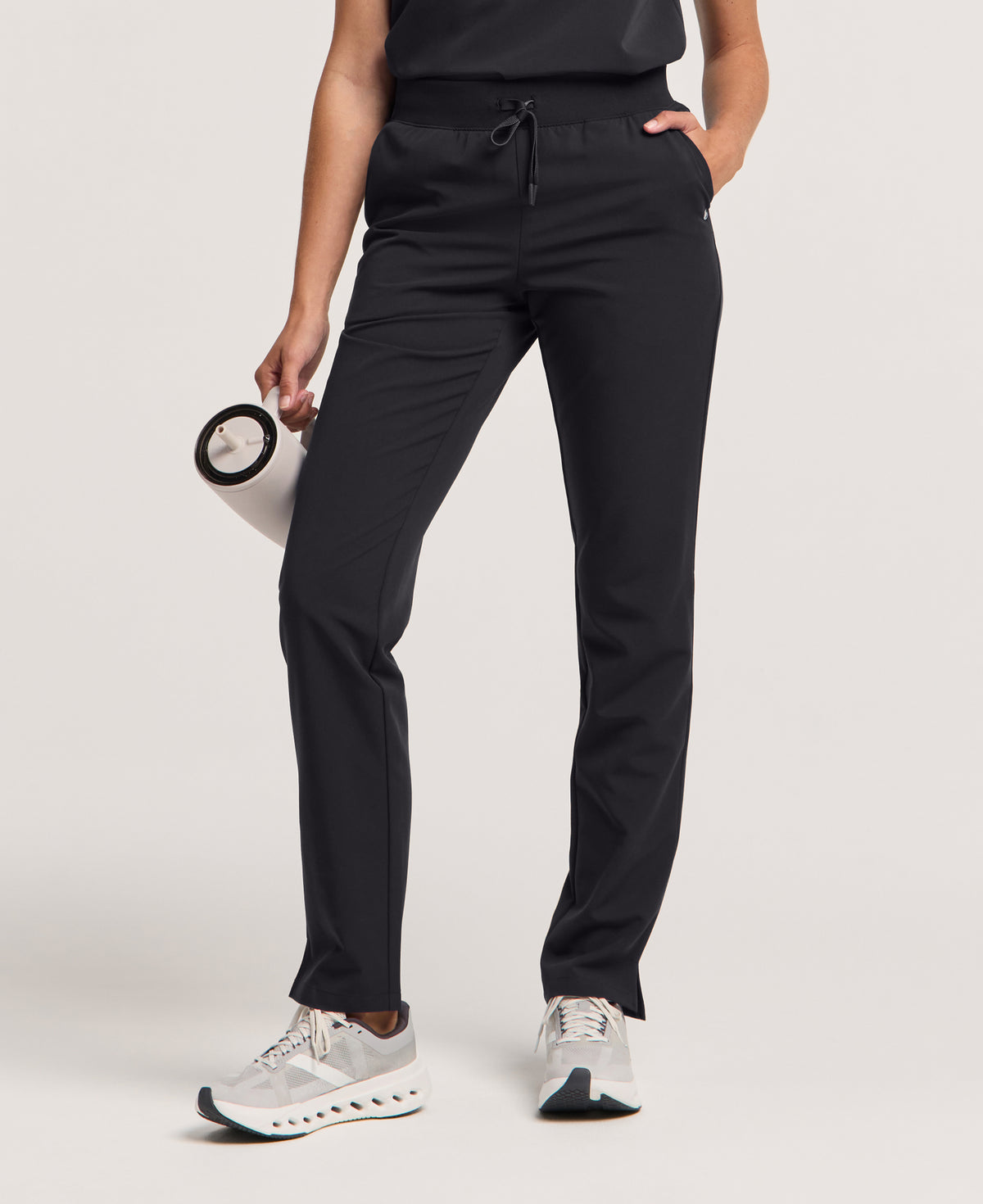 Jaanuu Xenos Slim Knit-Waist Scrub Pant in Black, product photo 4 of 6