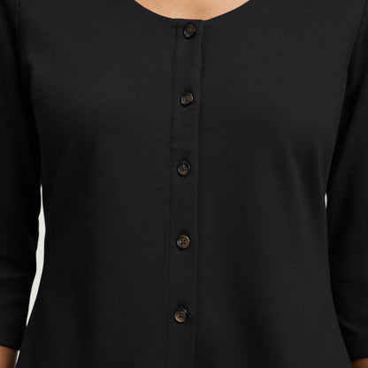 Kenz Buttoned 3/4-Sleeve Scrub Top - Black