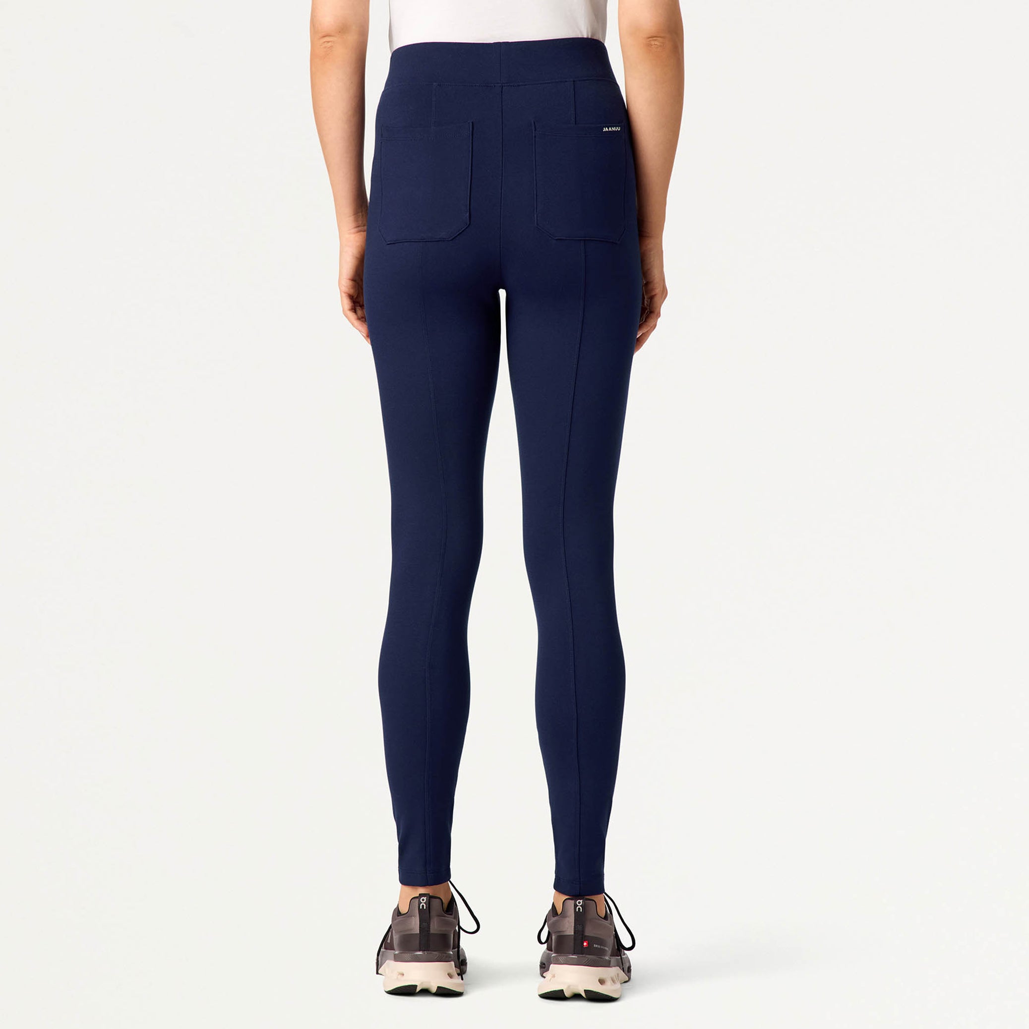 Luna UltraSOFT™ Scrub Legging - Midnight Navy – JAANUU