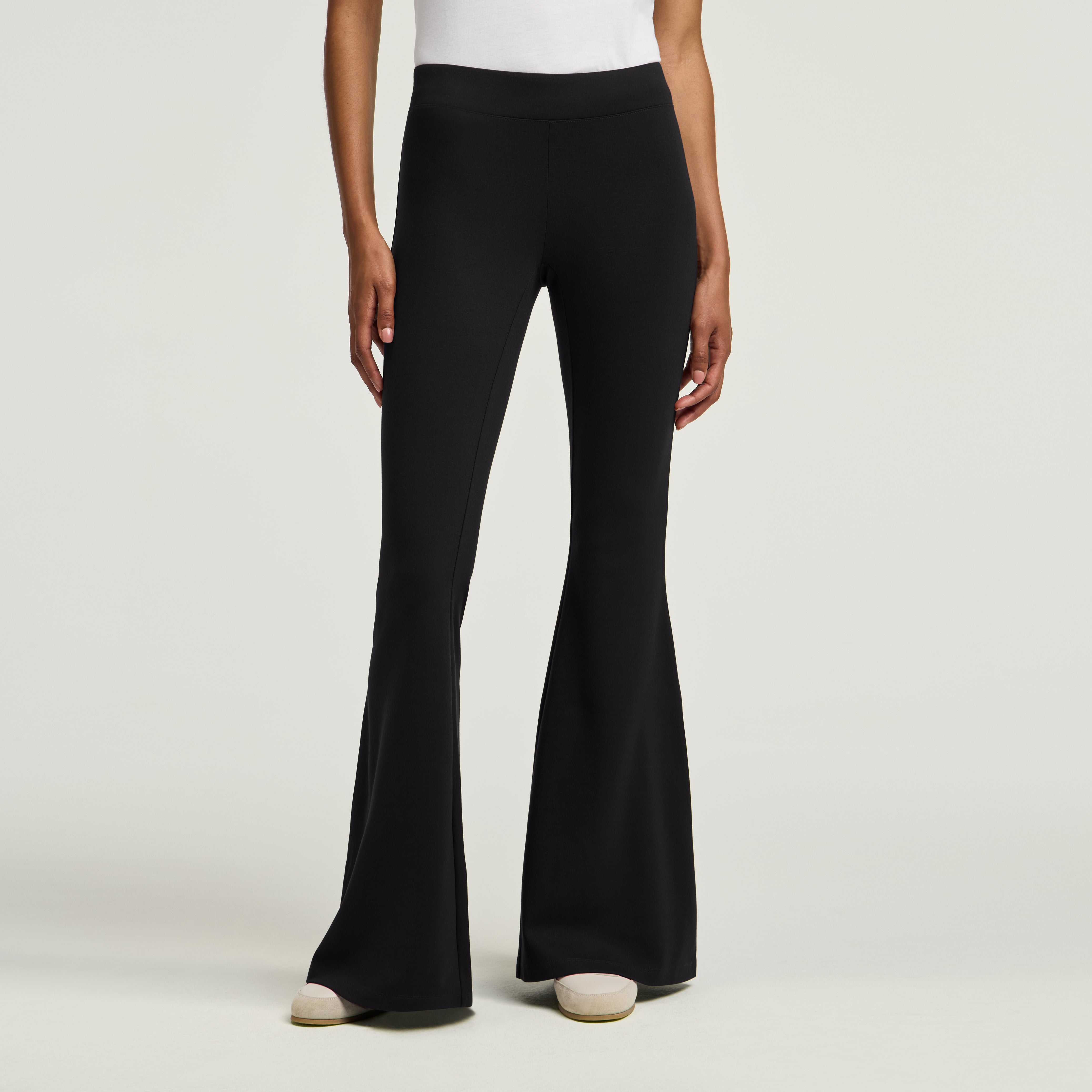 Nyla Super-Flare Scrub Pant - Black