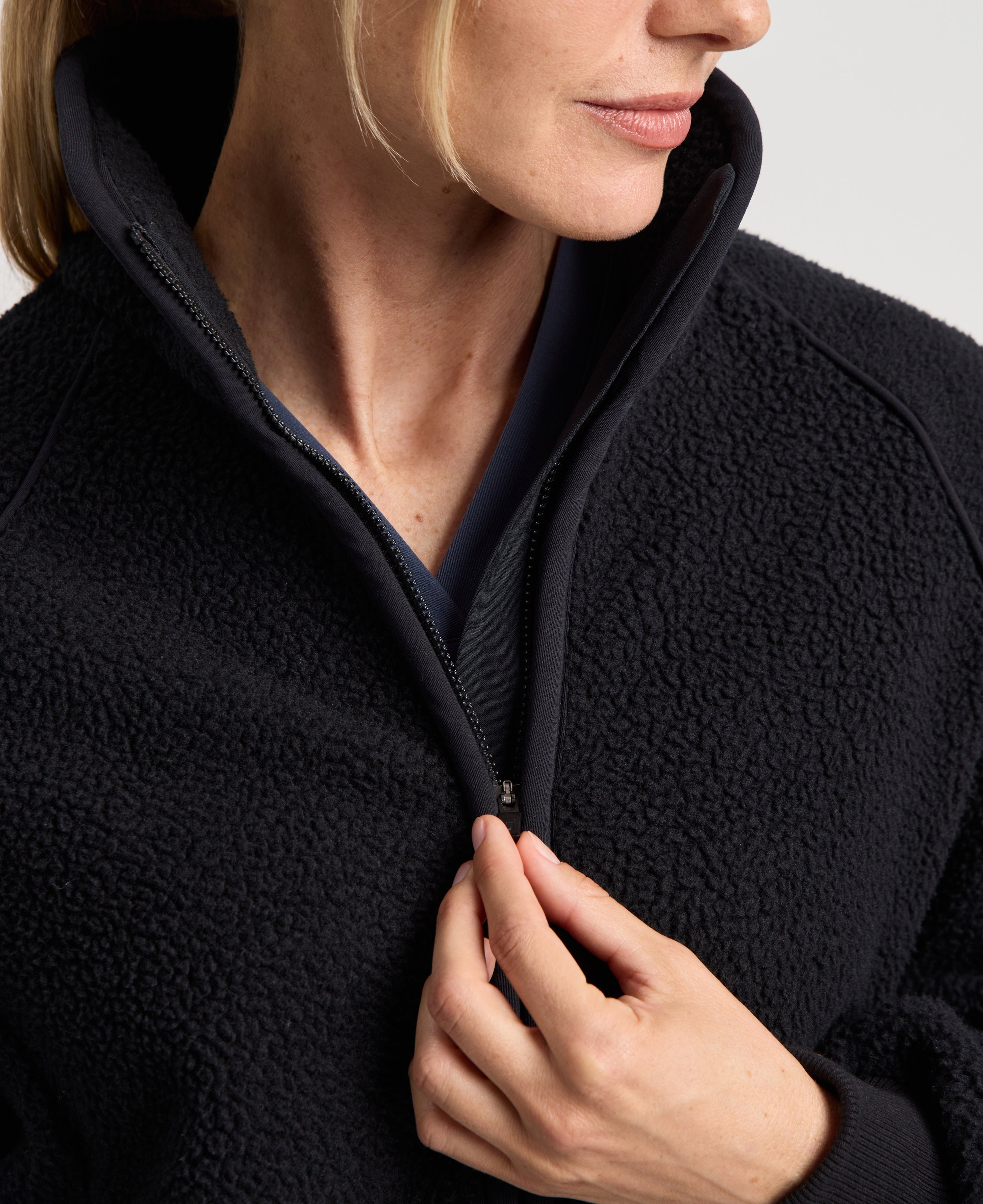 Mira Sherpa Jacket - Black
