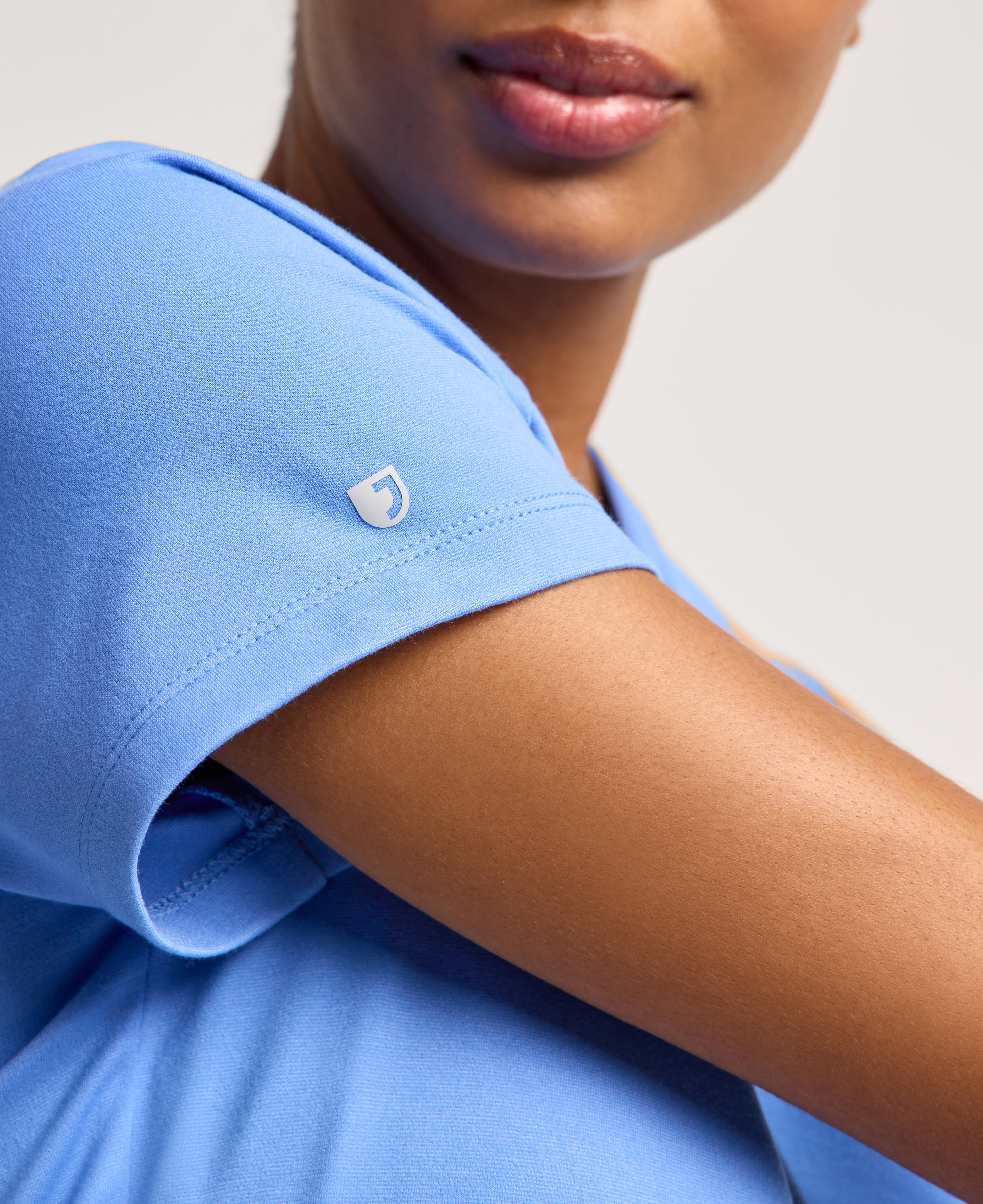 Jaanuu Cesi Slim Scrub Top in Ceil Blue, product photo 3 of 6