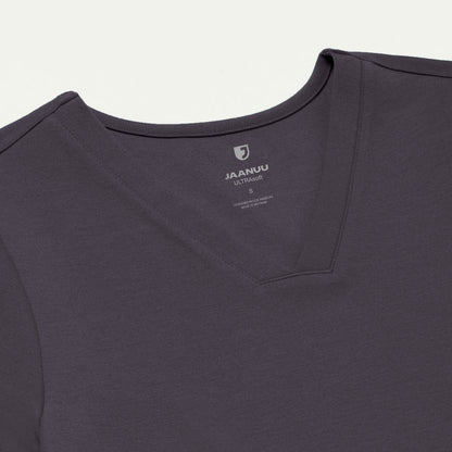 Cesi Slim UltraSOFT™ Scrub Top - Harbor Gray