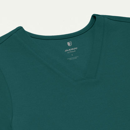 Cesi Slim UltraSOFT Scrub Top - Midnight Green