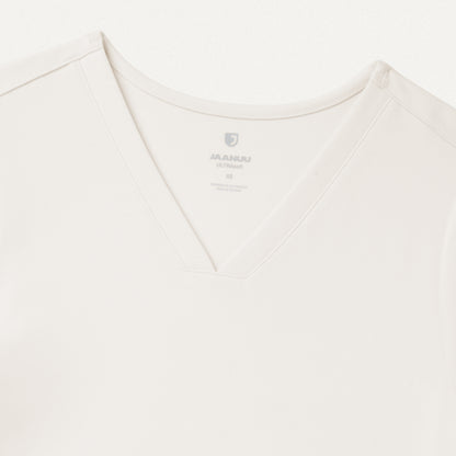 Cesi Slim UltraSOFT™ Scrub Top - Frost