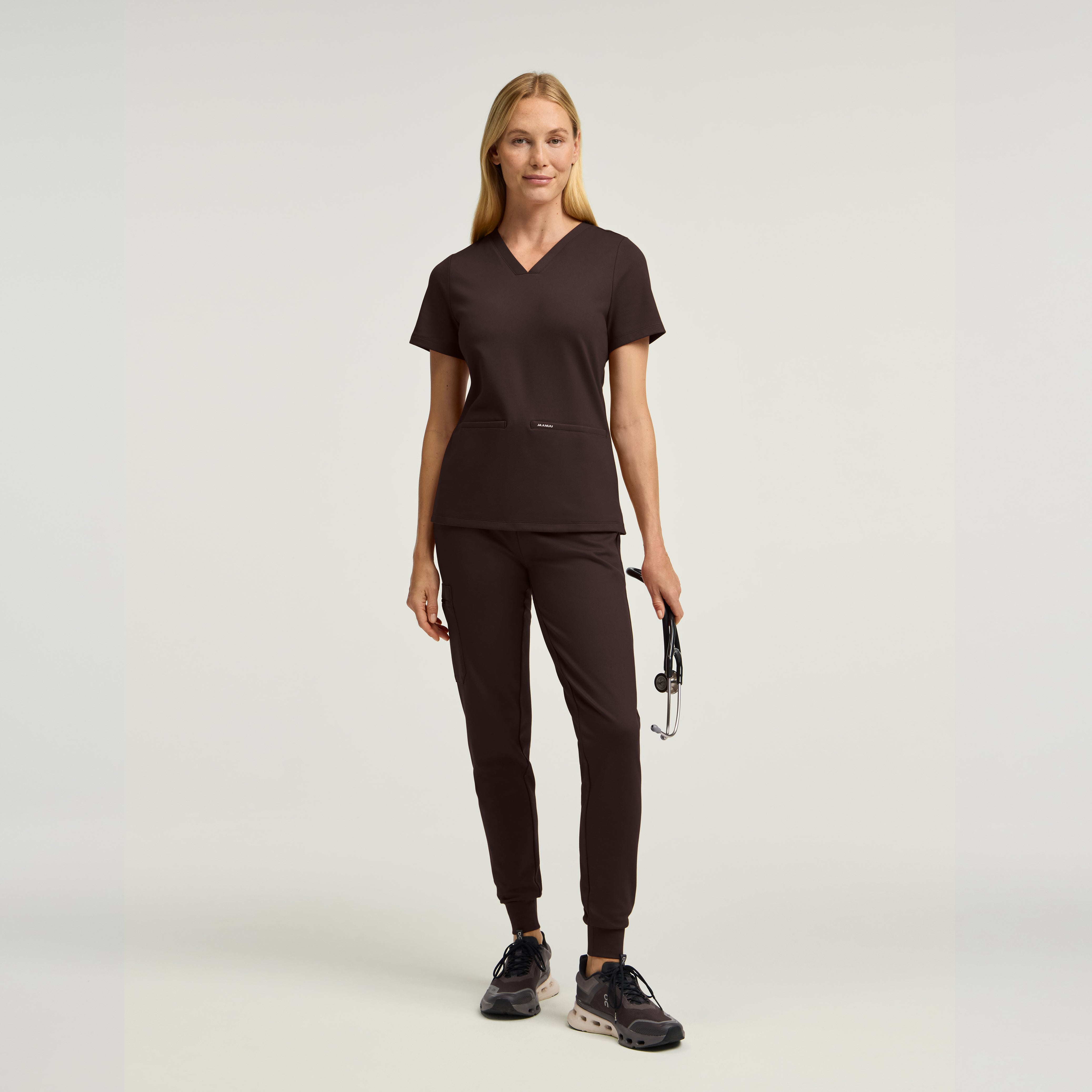 Rubi Slim Scrub Jogger - Espresso