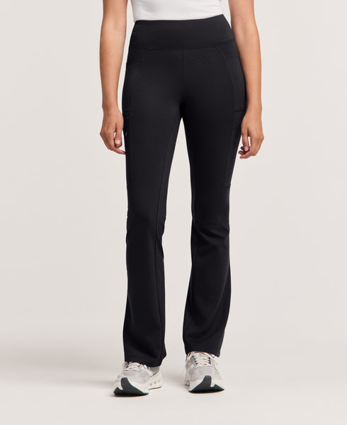 Perri Yoga Scrub Pant - Black | JAANUU