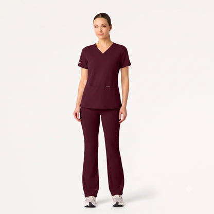 The Contour UltraSOFT® Scrub Set - Burgundy