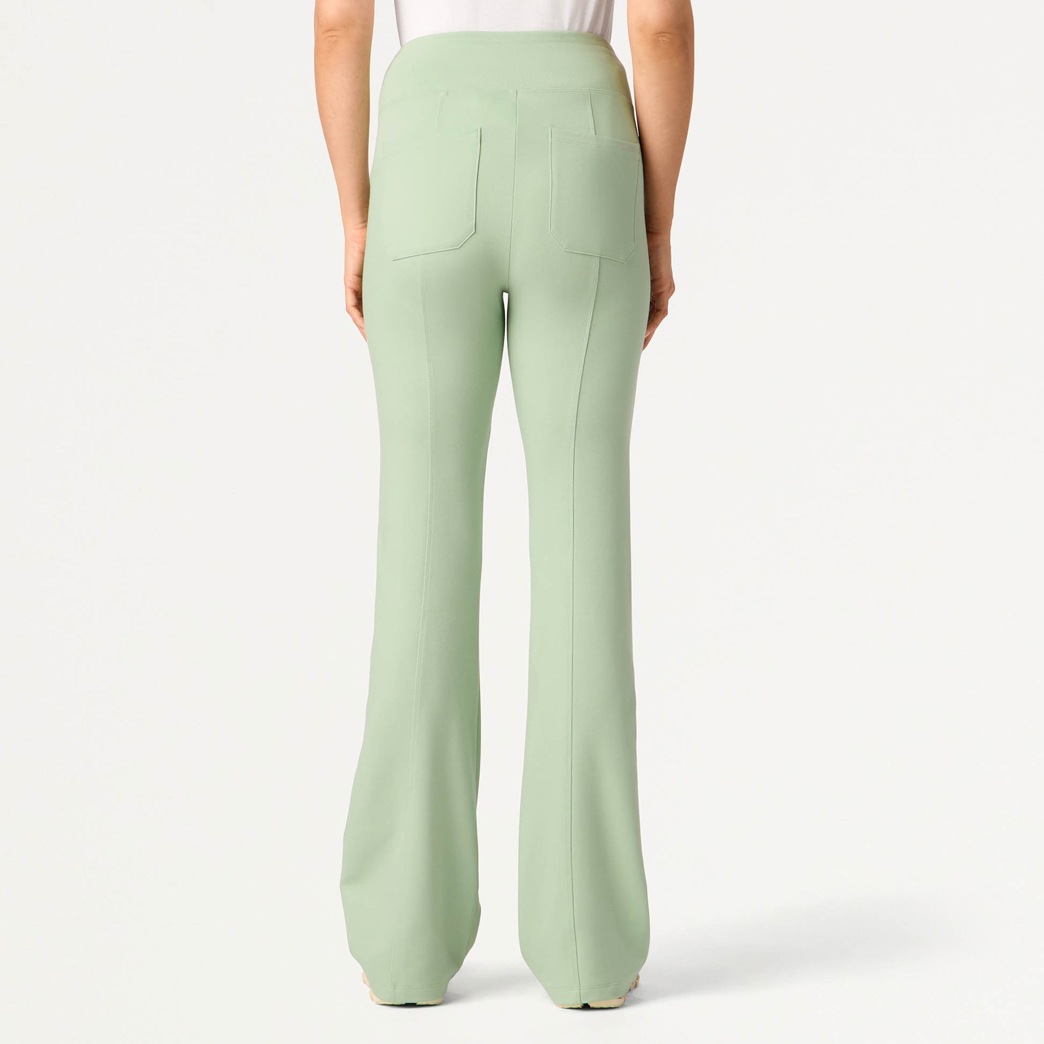 The Sculpt UltraSOFT™ Scrub Set - Mint